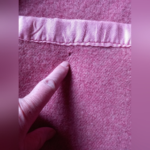 Kenwood Ramcrest wool blanket - Picture 4 of 5